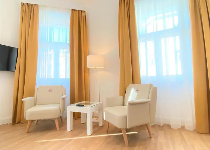 Steiner Residences Reumannplatz * Vienna