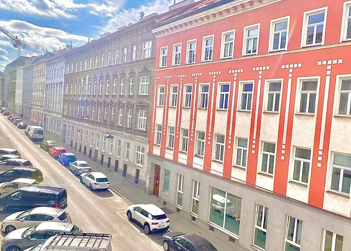 Steiner Residences Reumannplatz *