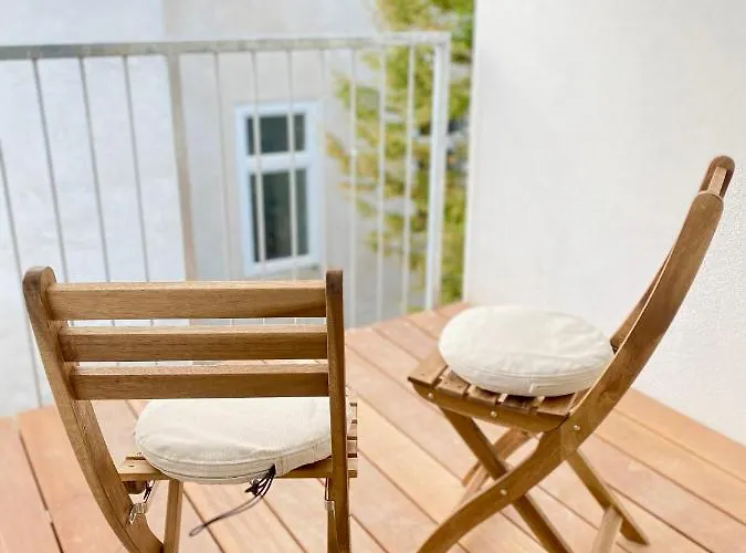 Steiner Residences Reumannplatz Apartment Vienna