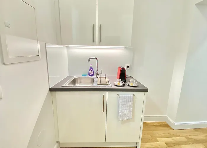Steiner Residences Reumannplatz Apartment Vienna
