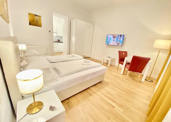 Steiner Residences Reumannplatz Vienna