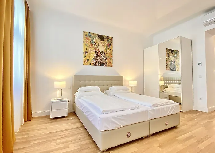 Steiner Residences Reumannplatz